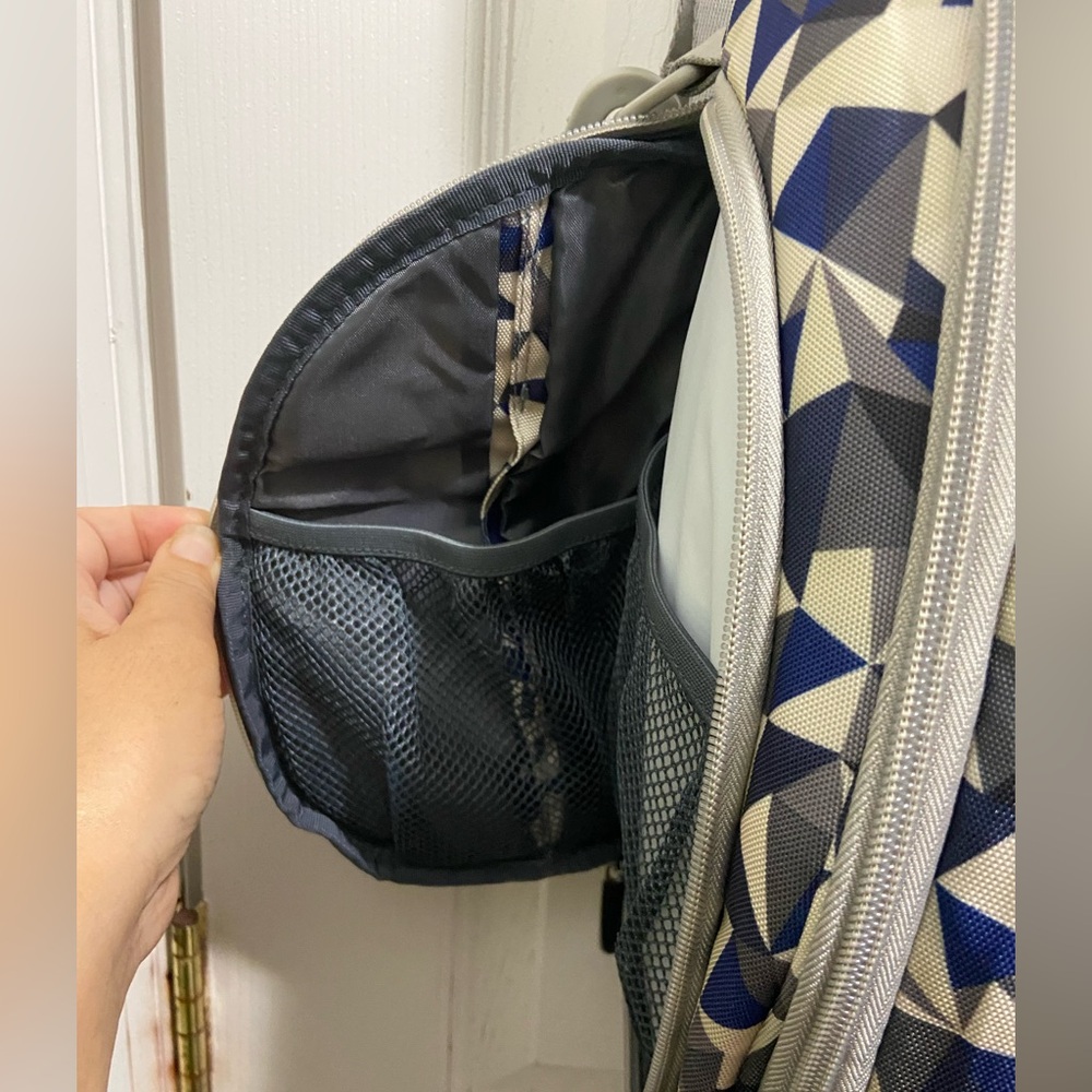 Ecosystem Women’s Backpack W Rug - Picture 6 of 16